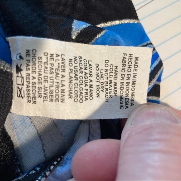 MAXINE OF HOLLYWOOD Sz 16 One Piece Hawaiian Floral Modest Ruched Swimsuit - Picture 5 of 9